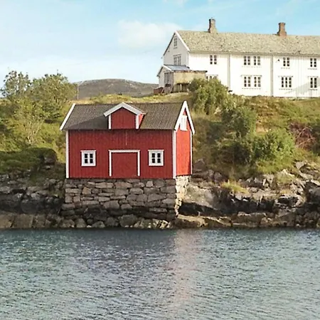 Six-bedroom In Hébergement de vacances